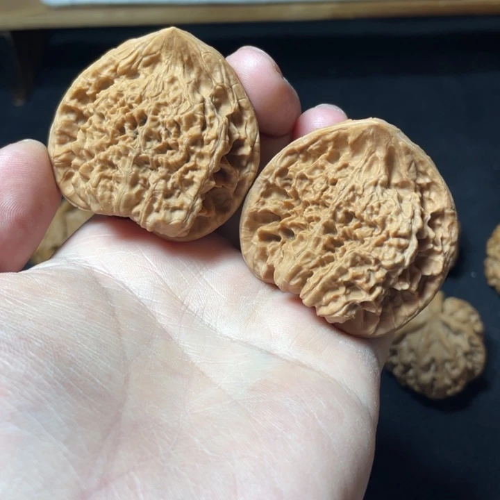 把件文玩核桃蛇头摆件46mm