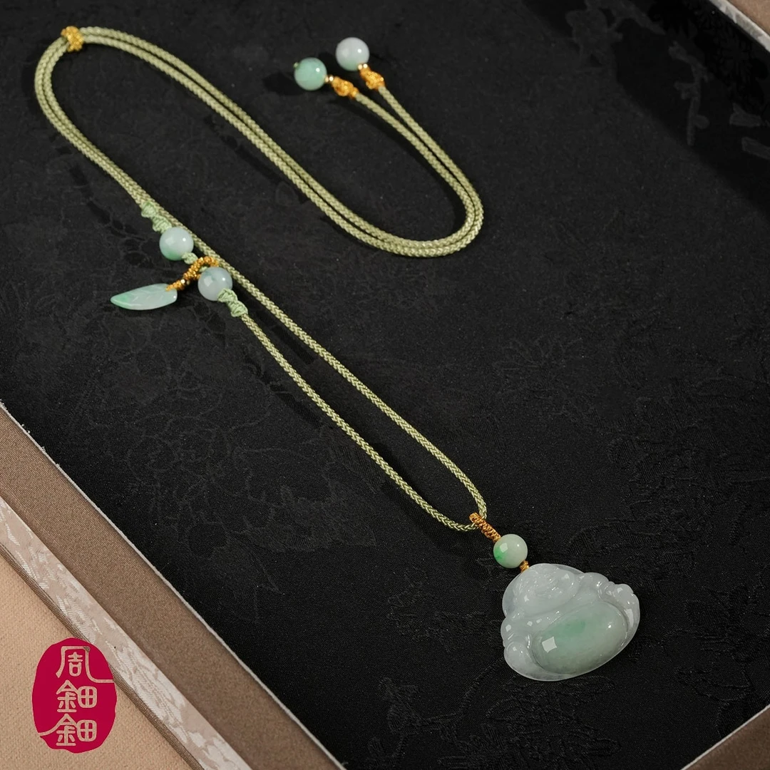 周钿钿®|意驰|天然A货缅甸翡翠果绿佛公18K金设计款毛衣链