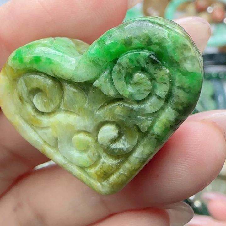 翡翠未镶嵌颈饰天然A货25