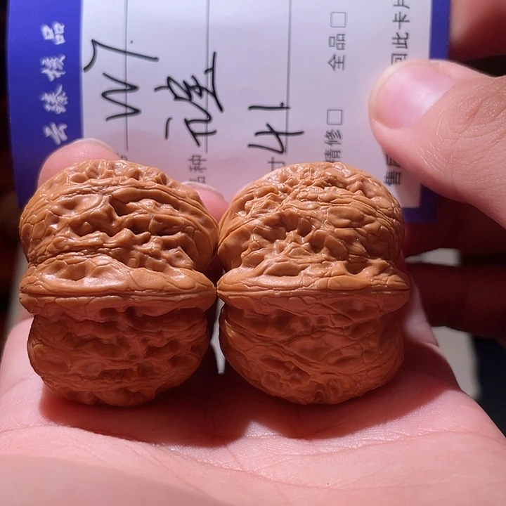 文玩核桃吊坠文玩