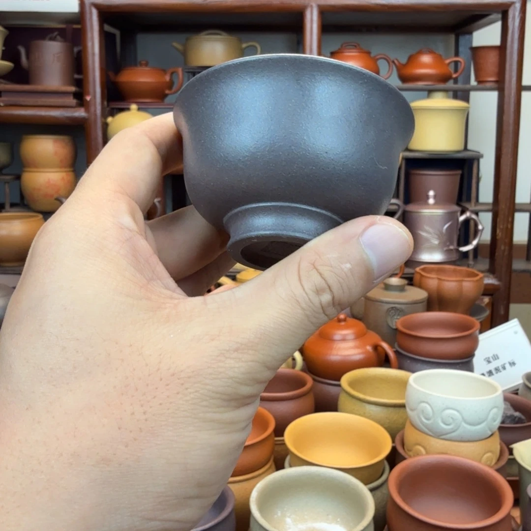 紫砂茶杯啦咯啦咯啦咯