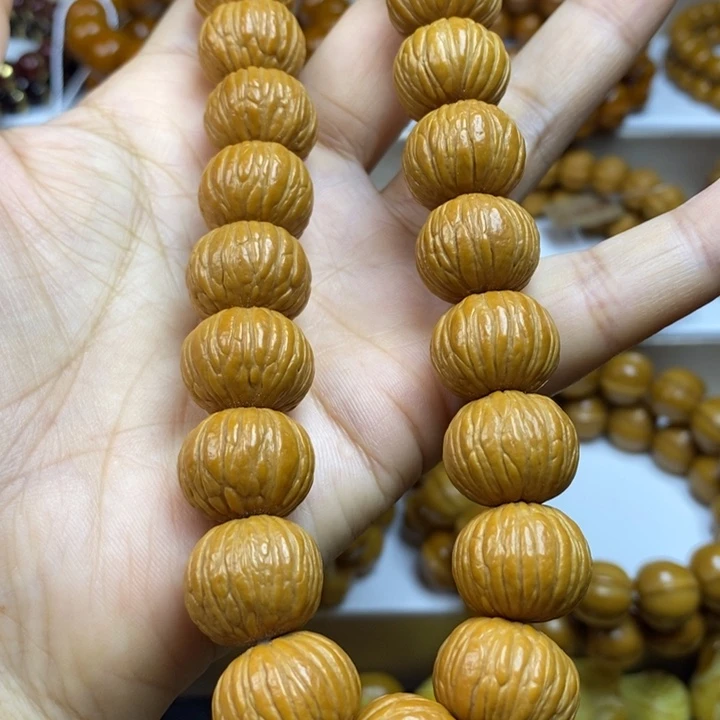 手串猴头核桃猴头手地毯其母船