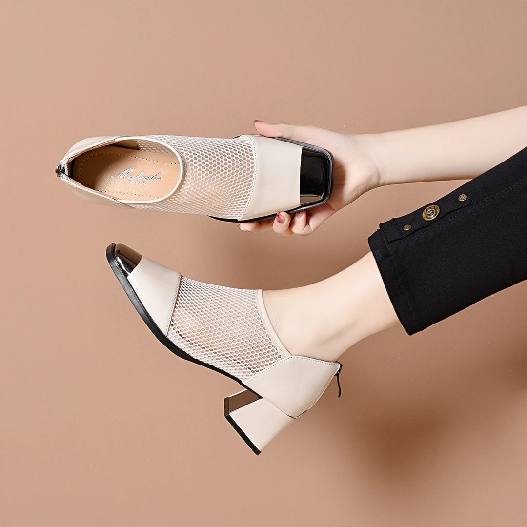 真皮网纱白色凉鞋女镂空女鞋2025夏季中跟百搭罗马鞋方头网面透气