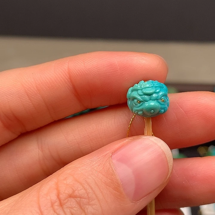 绿松石未镶嵌珠宝奇石10*8