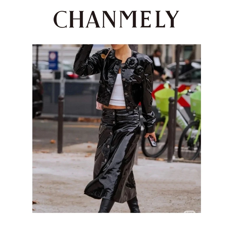 【CHANMITY】香风山茶花手工扣漆皮时髦高腰显瘦半身裙0241260