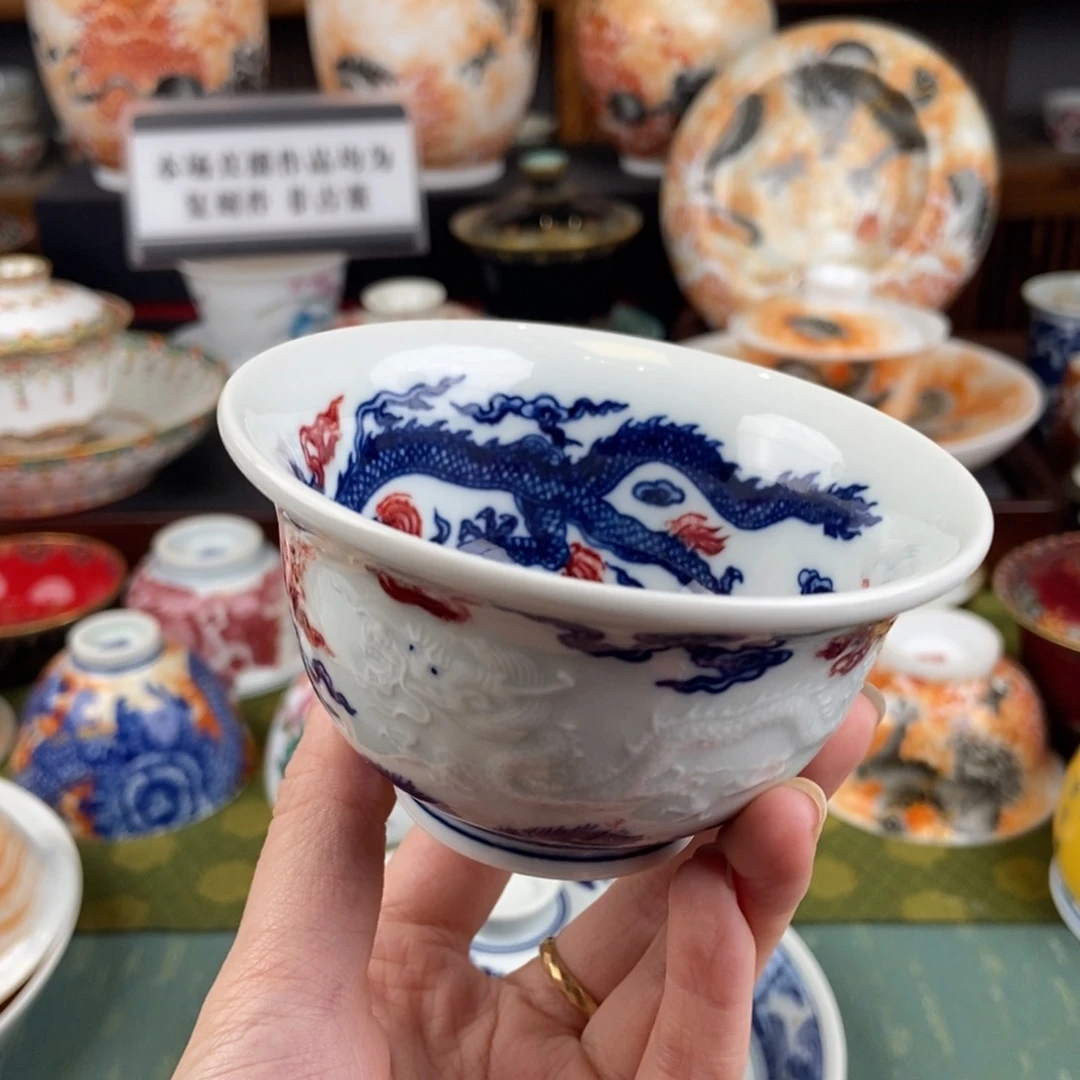 陶瓷的设计师是一个人的