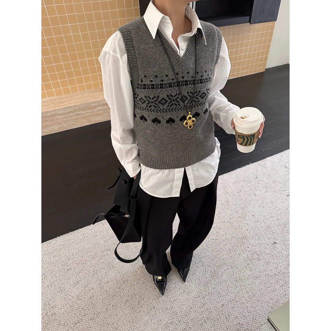 REFOUND TEN 设计师品牌 25秋冬新品出游百搭费尔岛小背心 SOLSOL