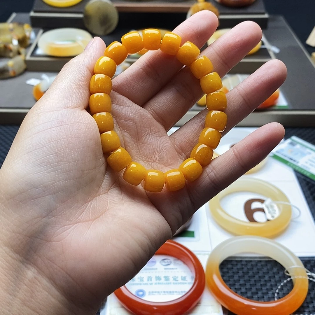 石英质玉（黄龙玉）未镶嵌手镯