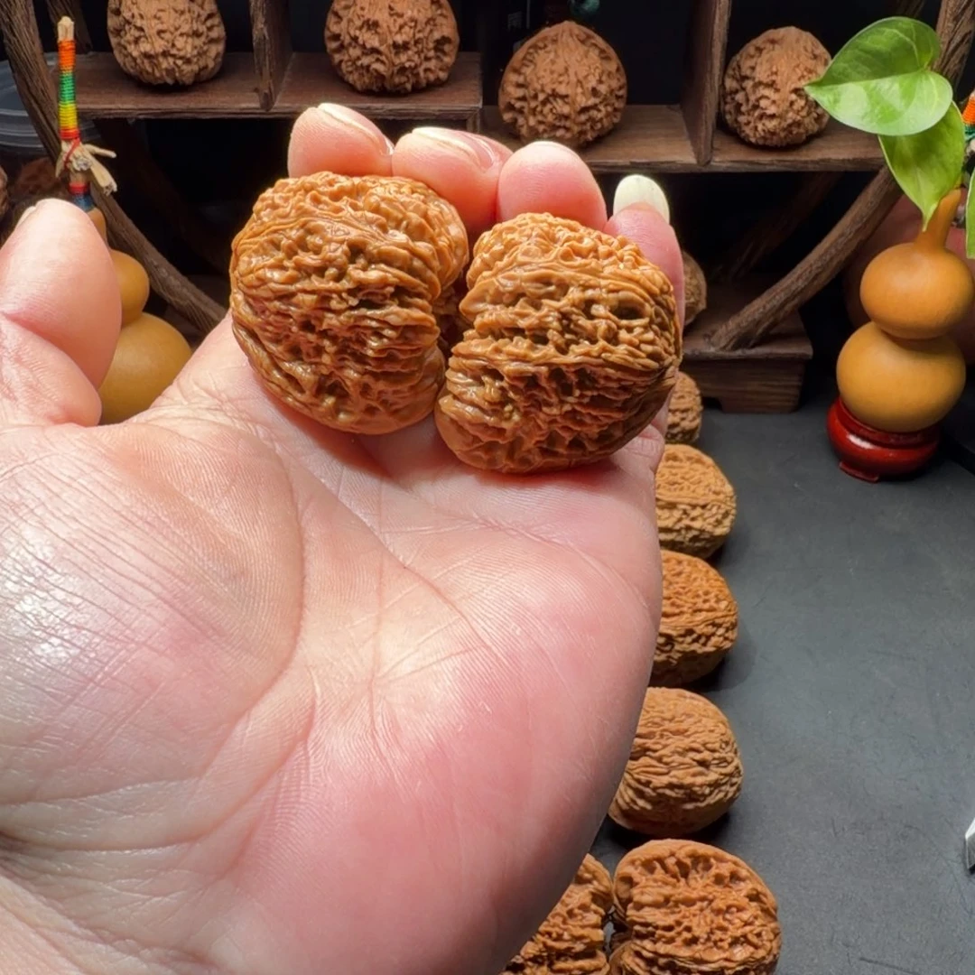 把件文玩核桃南疆石凹底拉丝天残尺寸42