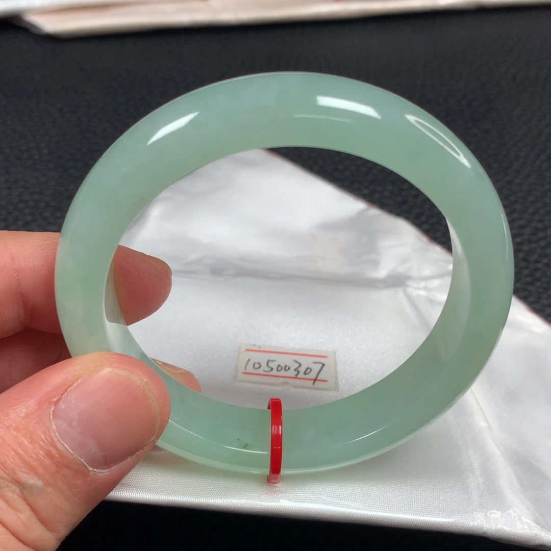 翡翠未镶嵌手镯天然翡翠手镯