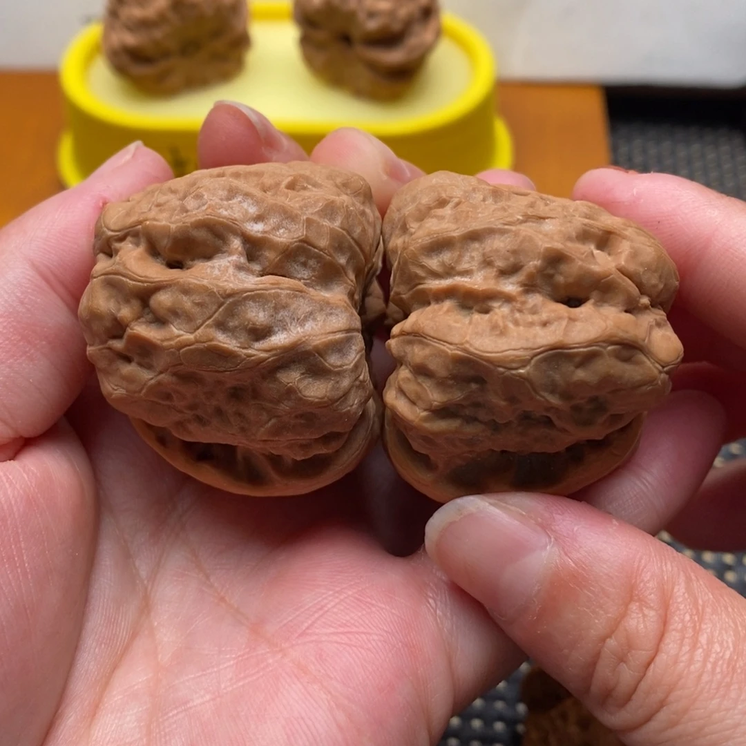 把件文玩核桃边42左右