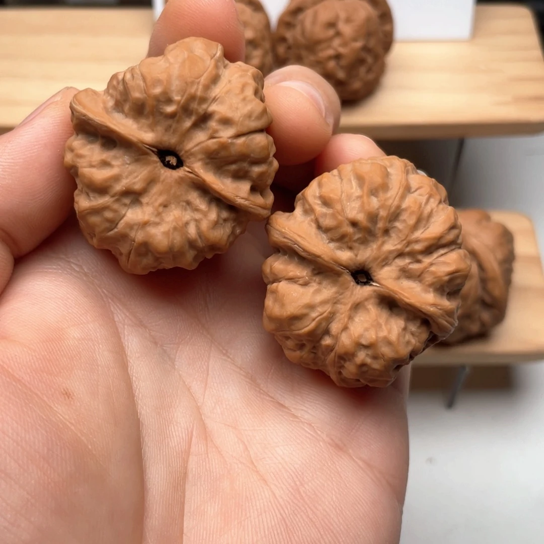 用***8文玩核桃吊坠36➕尺蛤蟆头50