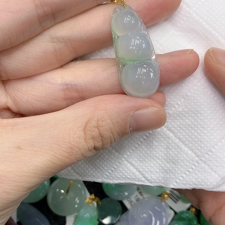 颈饰18K金镶嵌翡翠123456778999