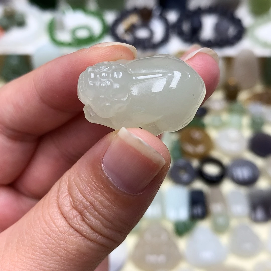 颈饰未镶嵌和田玉