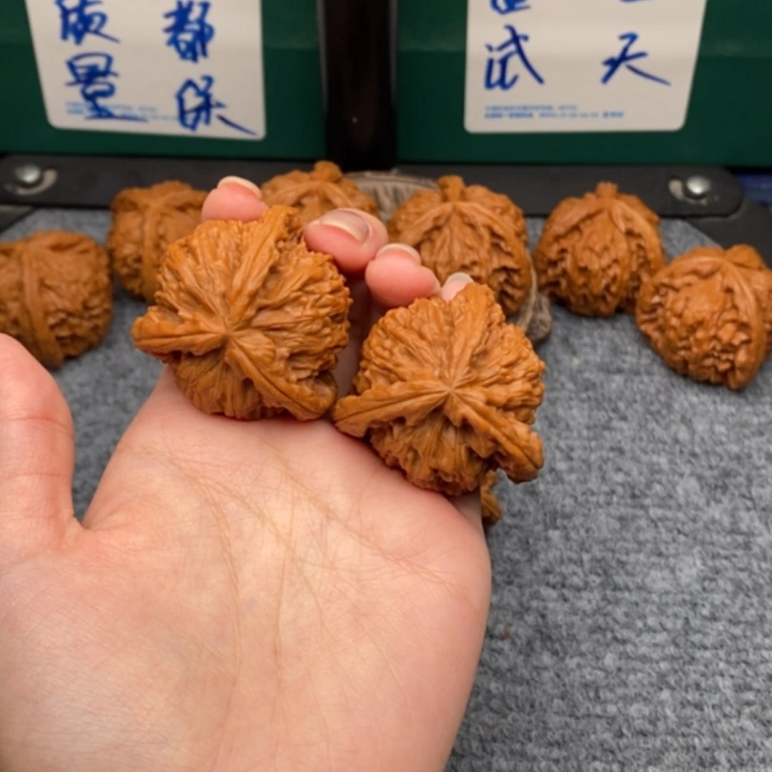 【闪购商品】吊坠文玩核桃杨*.