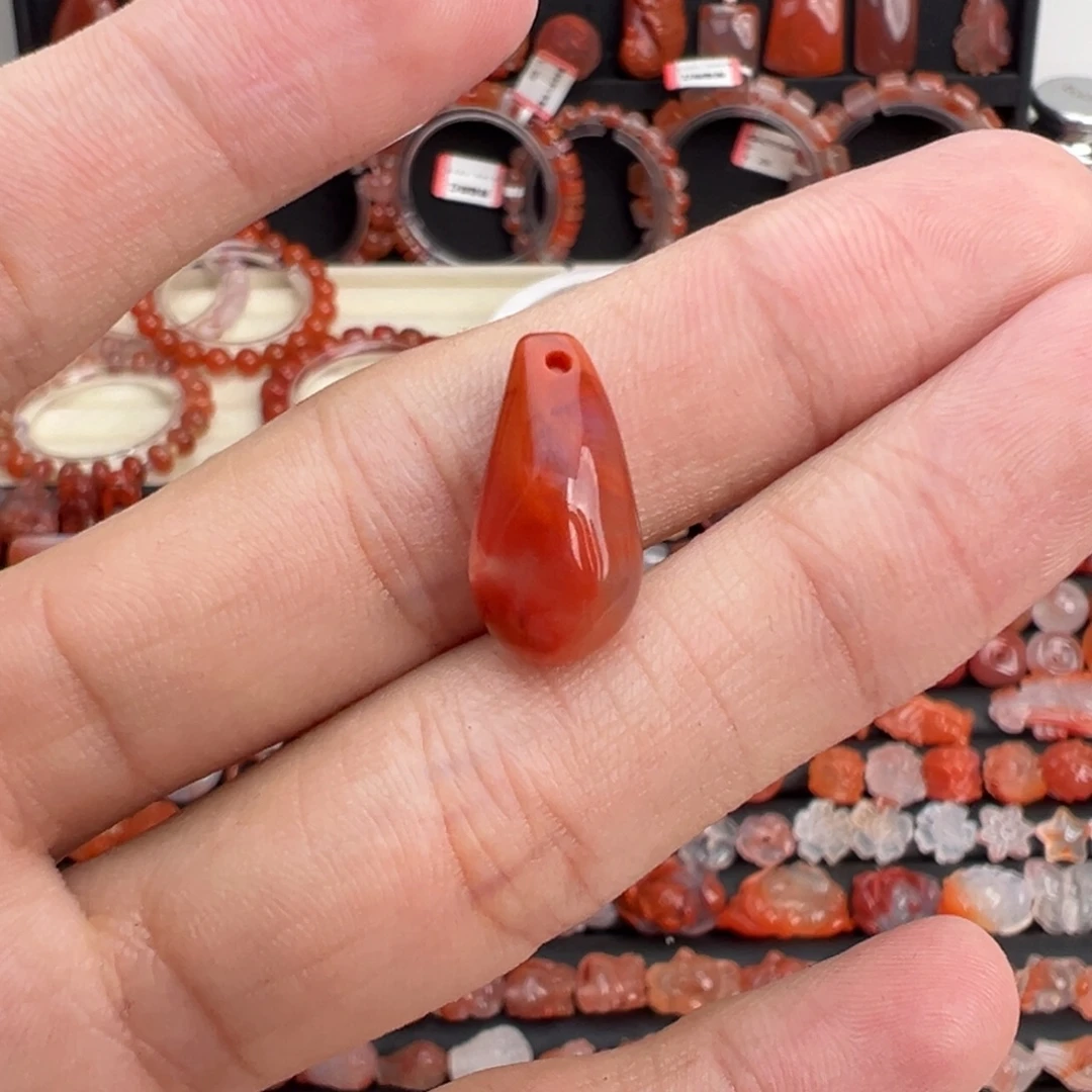 南红玛瑙未镶嵌颈饰卡子