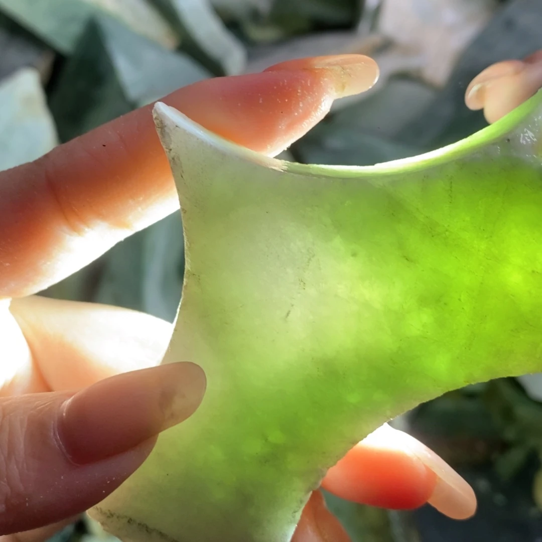 颈饰未镶嵌翡翠天然翡翠