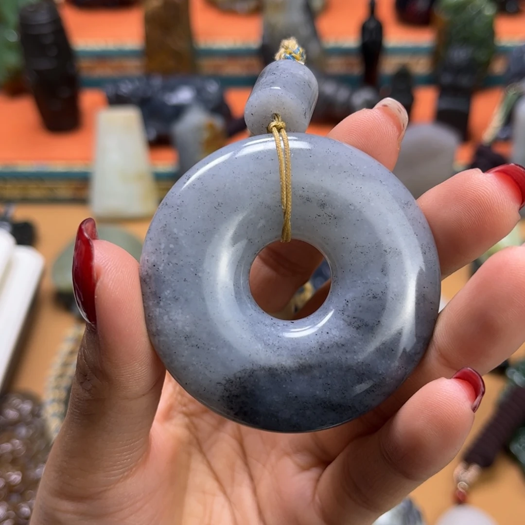 未镶嵌和田玉挂件