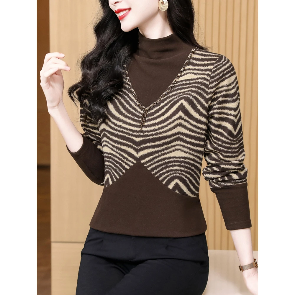 YH#洋气半高领拼接假两件T恤新款钉珠长袖内搭打底衫DY12063