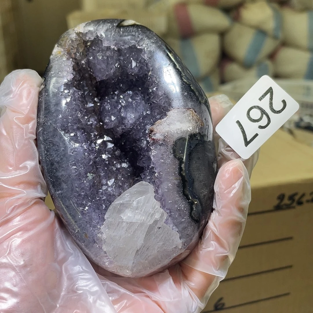 珠宝半成品水晶未镶嵌