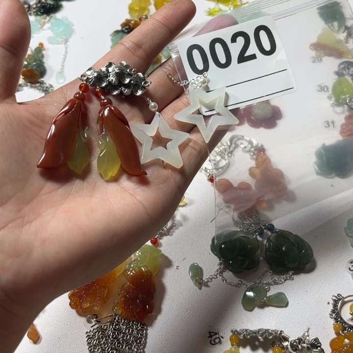 海***浪蛇纹石玉合金耳饰