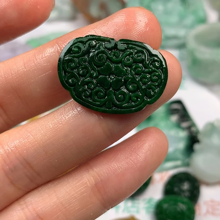 定制翡翠未镶嵌翡翠