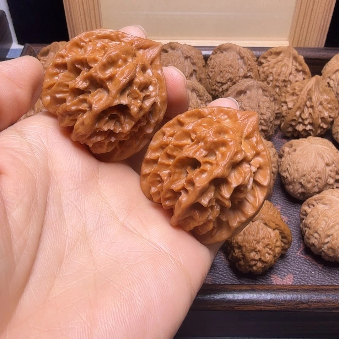 文玩核桃把件40曹大龙