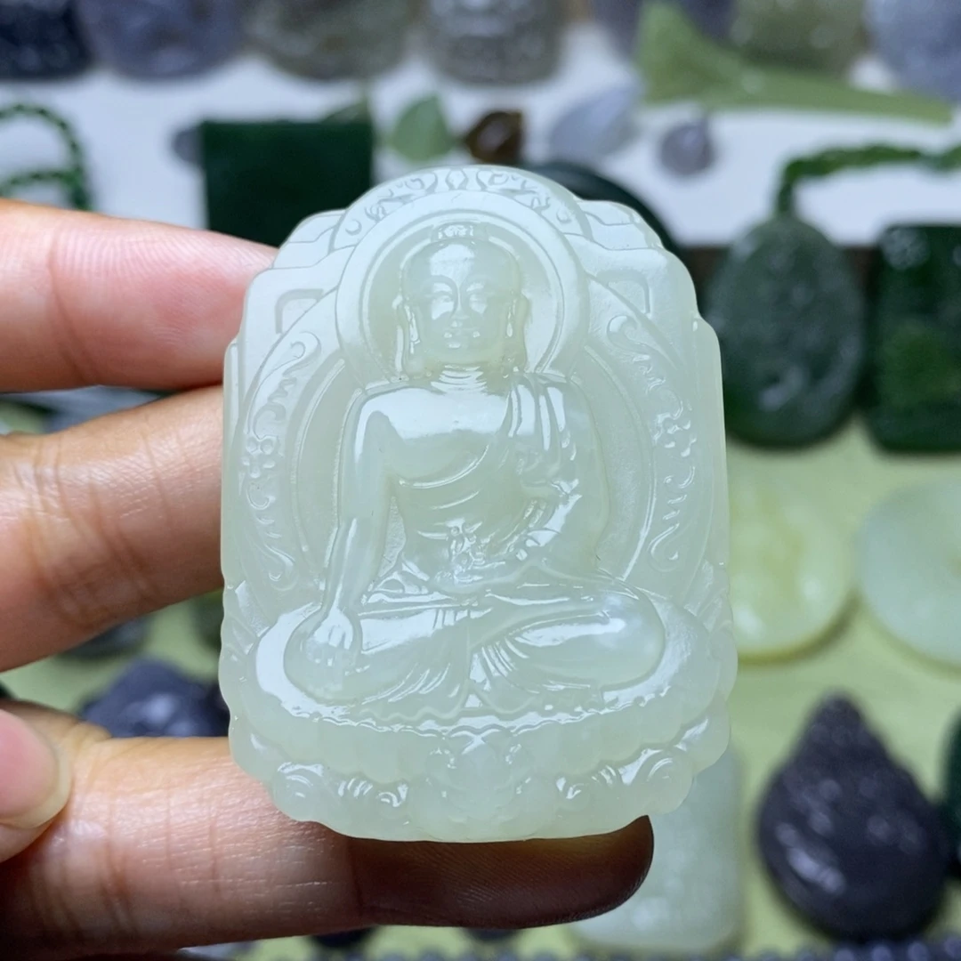 和田玉未镶嵌颈饰