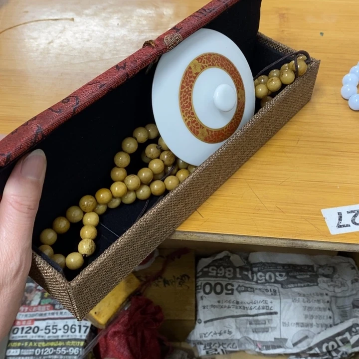 瓷片哈中古工艺品一件