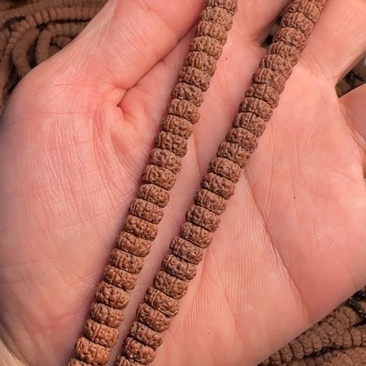 吊坠金刚菩提老树王神片8左右手持