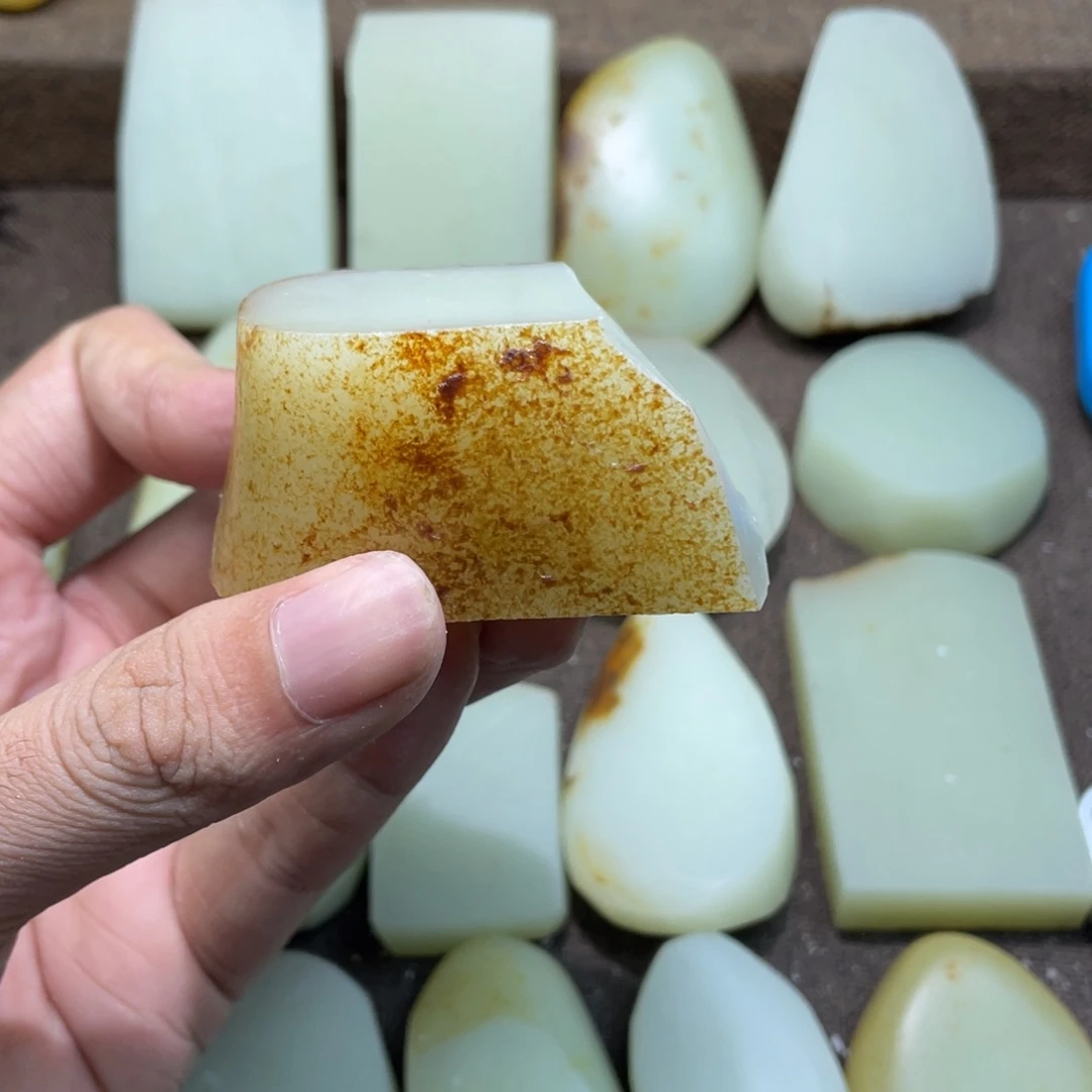 张***龙未镶嵌和田玉定制和田玉