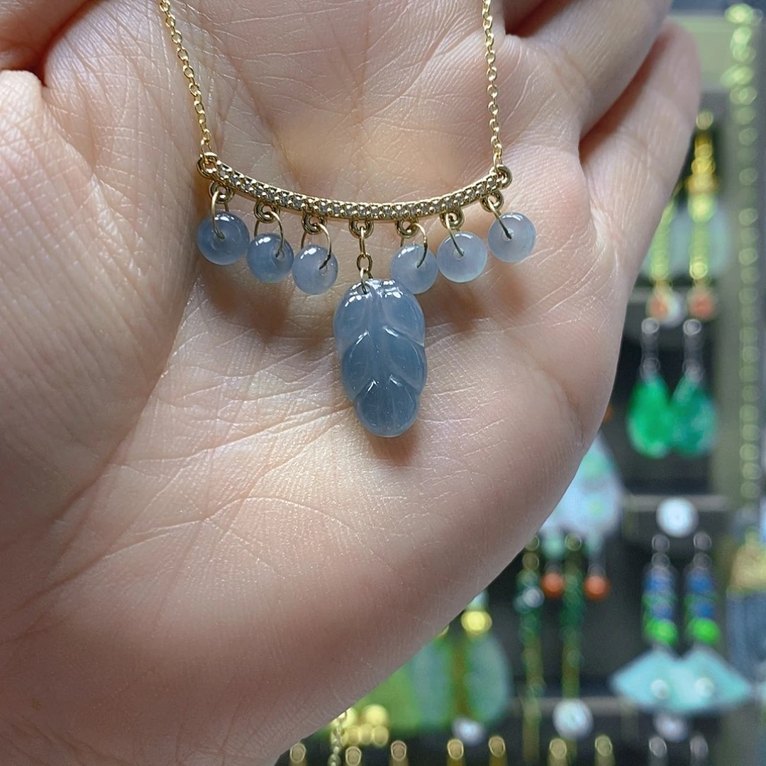 未镶嵌翡翠耳饰翡翠