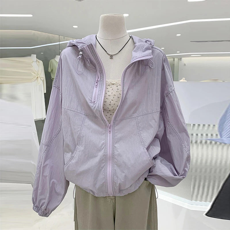 芯娇晴2025年夏季新款女韩系连帽防晒外套轻薄透气运动冲锋衣爆款