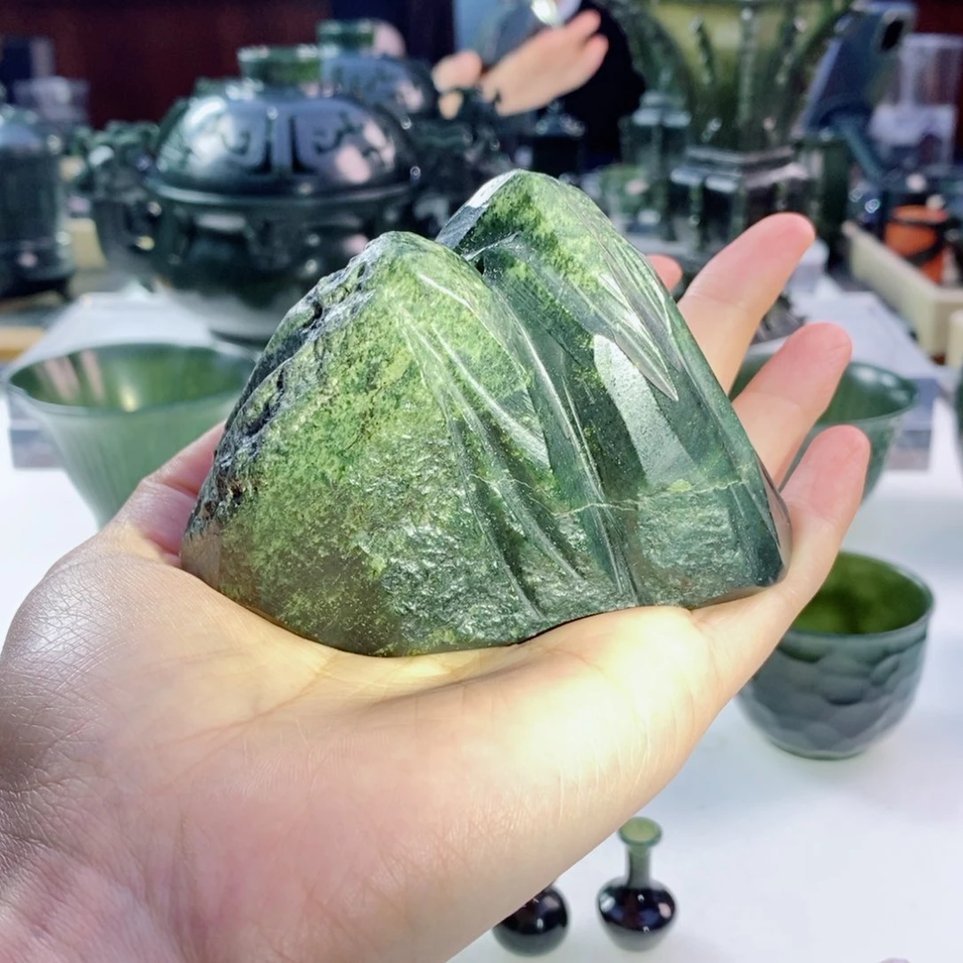和田玉（青玉）未镶嵌摆件