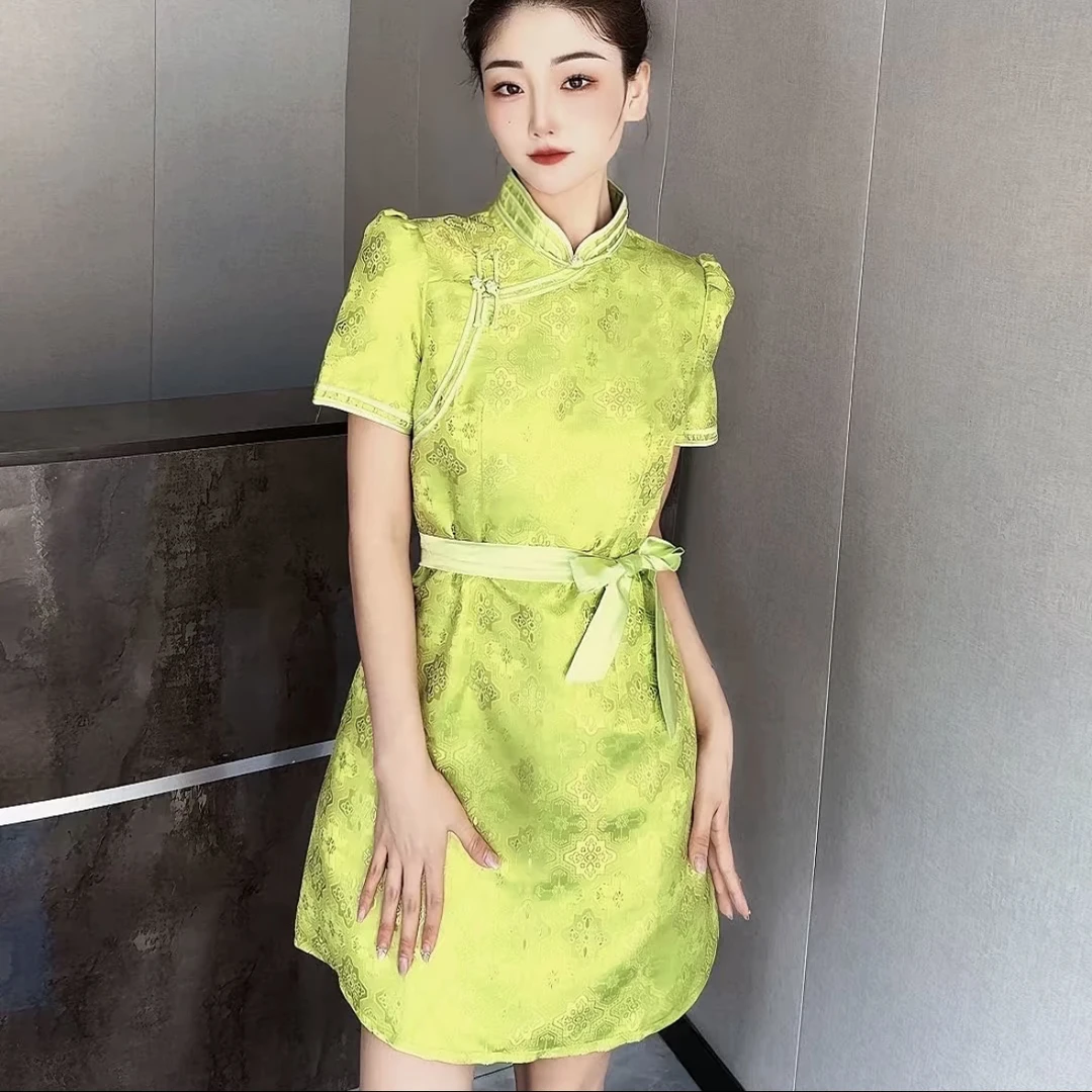 蒙古元素绸缎连衣裙