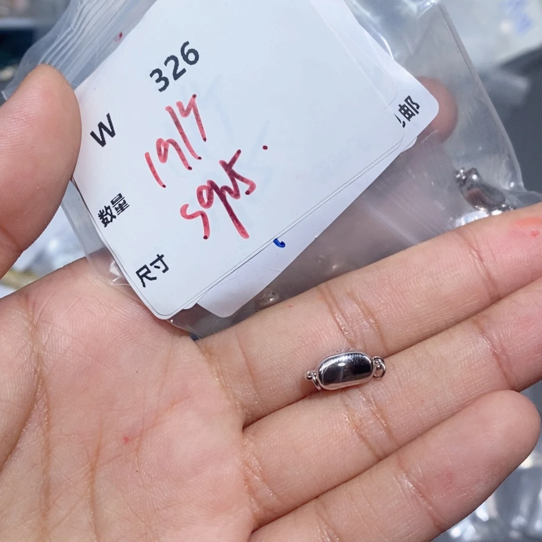 银S925镶嵌颈饰水晶W326