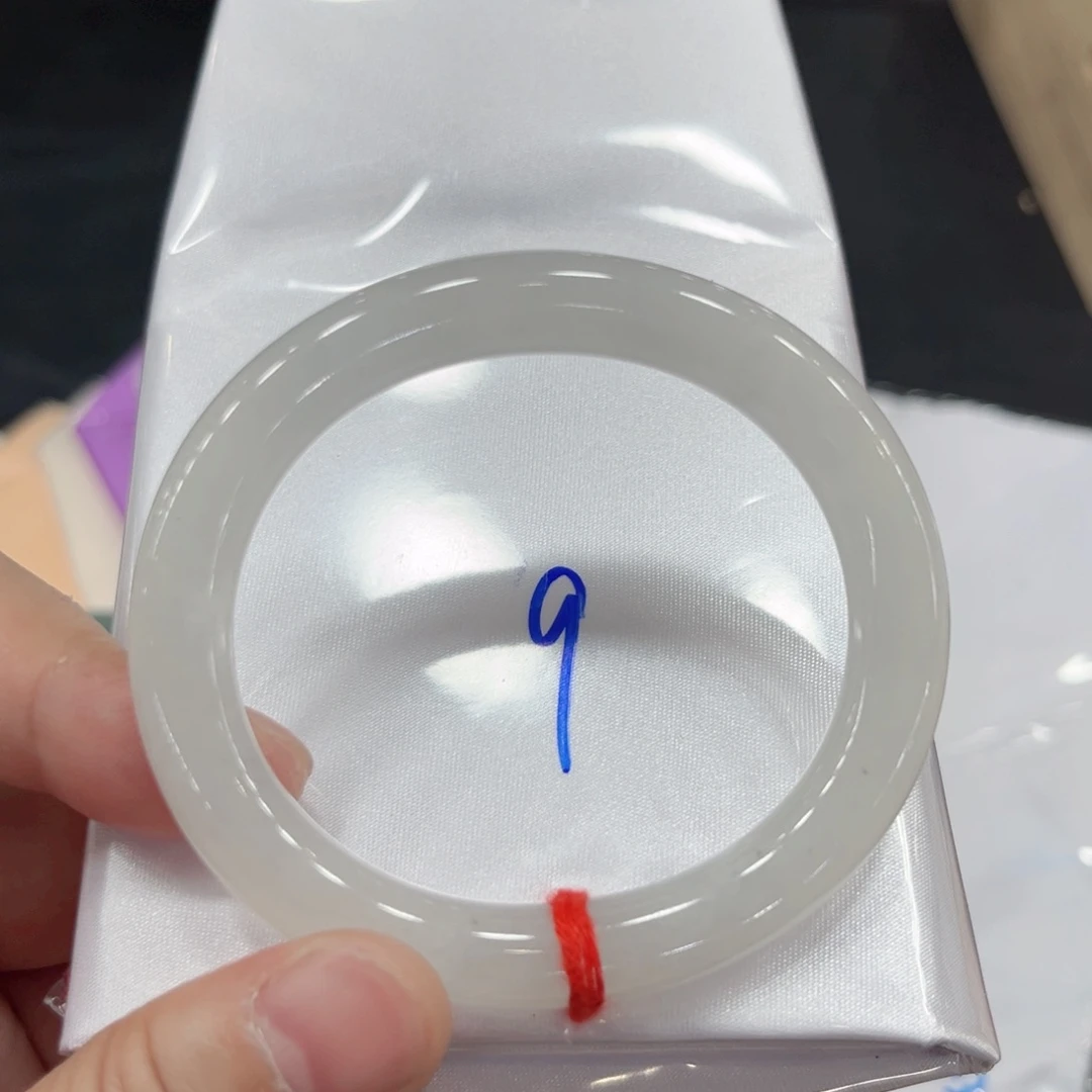 未镶嵌手镯翡翠52.3贵