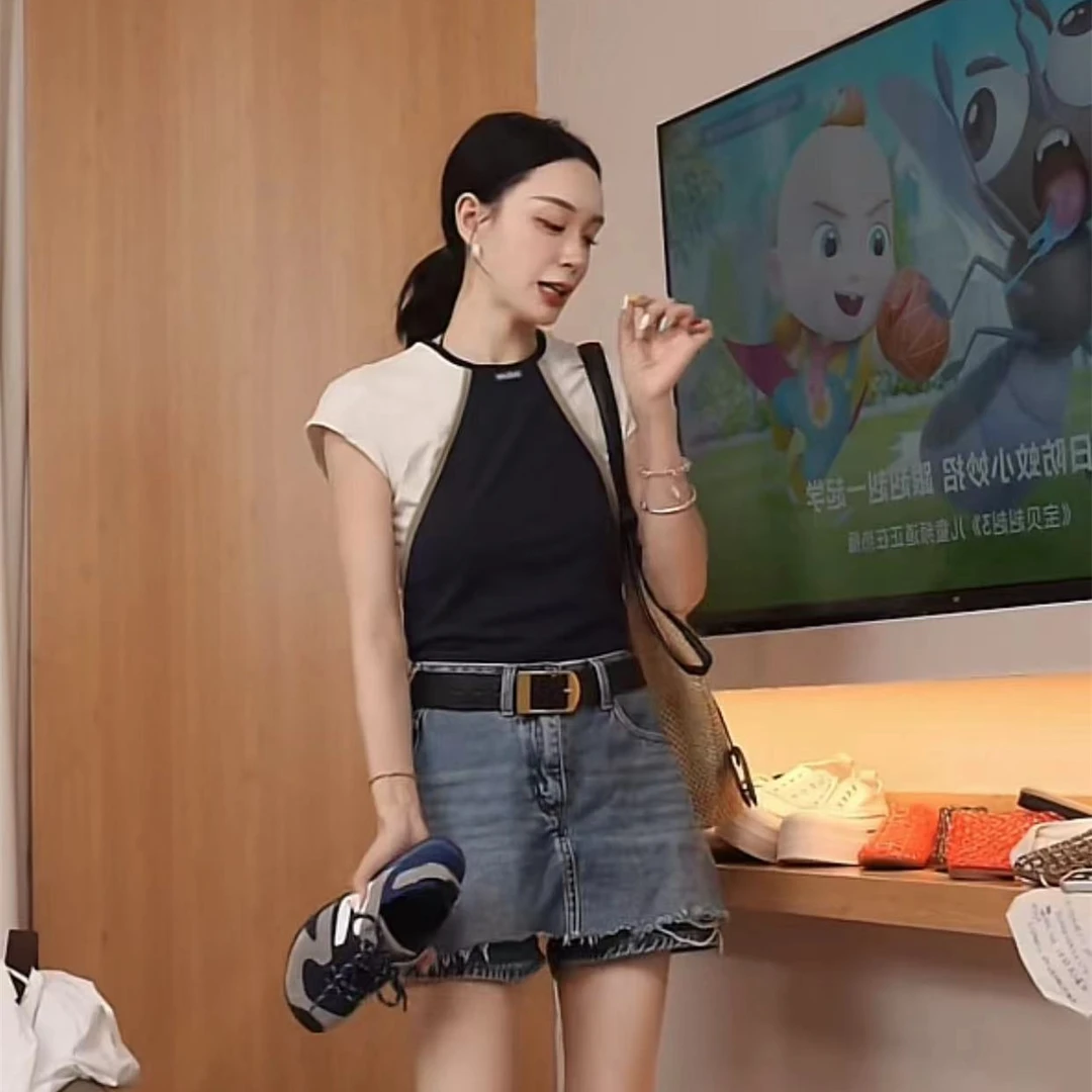 2025夏季新款简约风复古休闲时尚磨破高腰显瘦A字牛仔裙裤