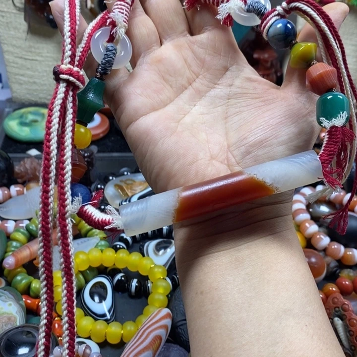 玛瑙/玉髓未镶嵌颈饰