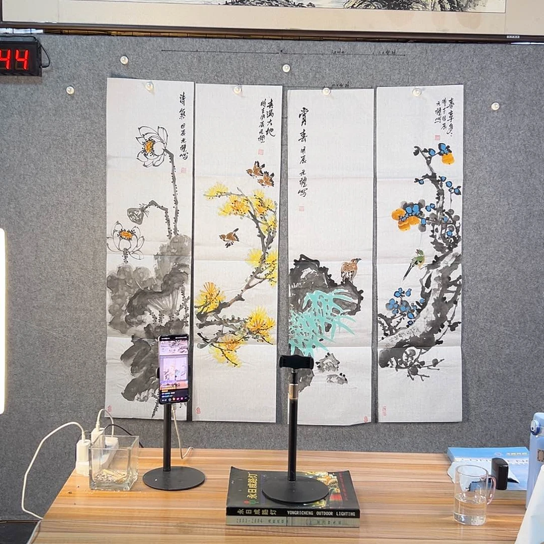 国画544 花鸟在树丛的顶端鸣叫叫声响