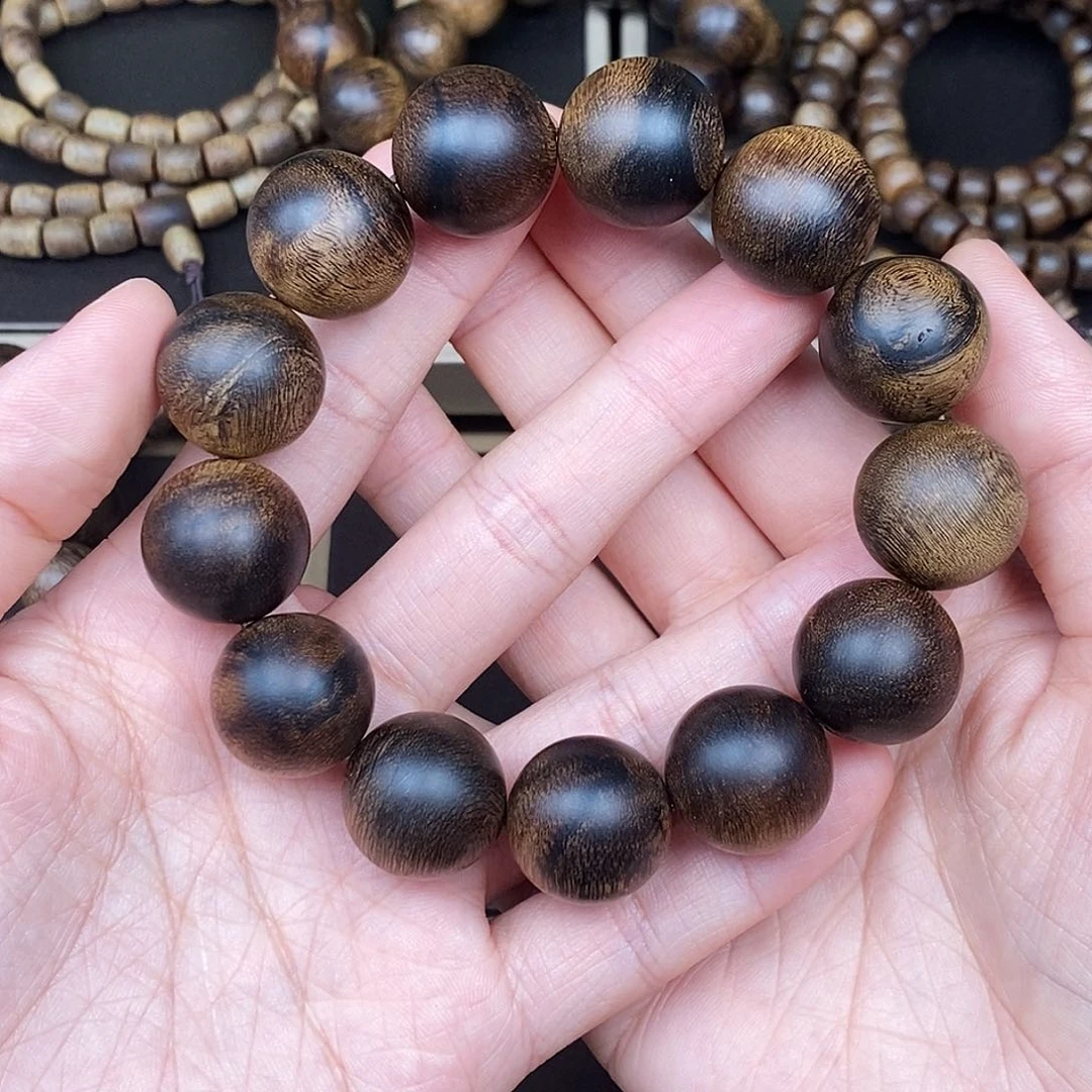 沉香手串巧*王越南芽庄白奇虎皮缨子瘤疤沉水