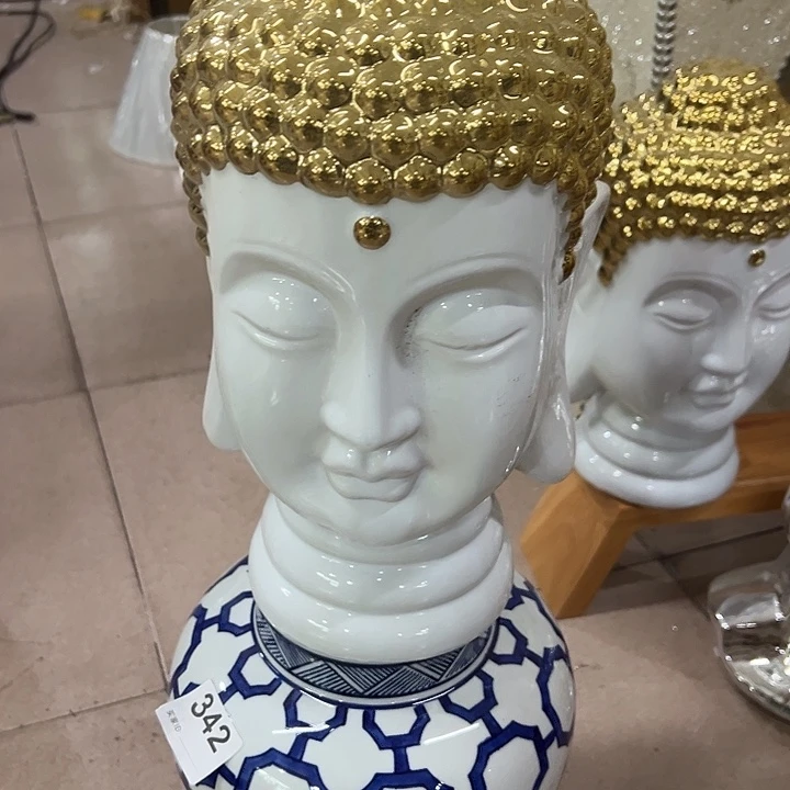 瓷片瑕。。。。。。。。。。。。。。