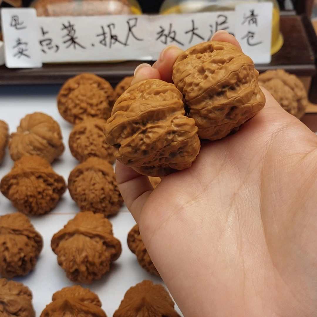 文玩核桃把件40尺蛤蟆头