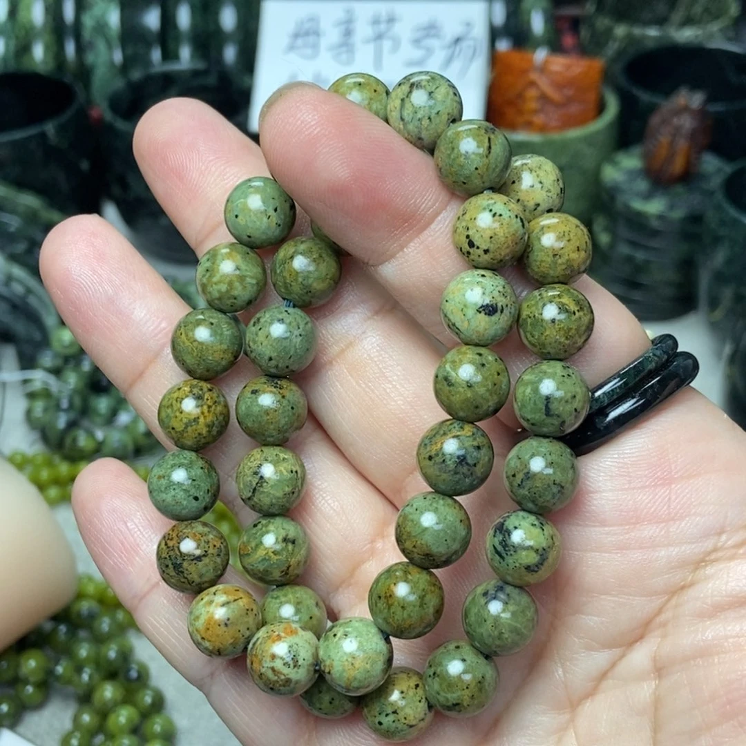 未镶嵌蛇纹石玉手链
