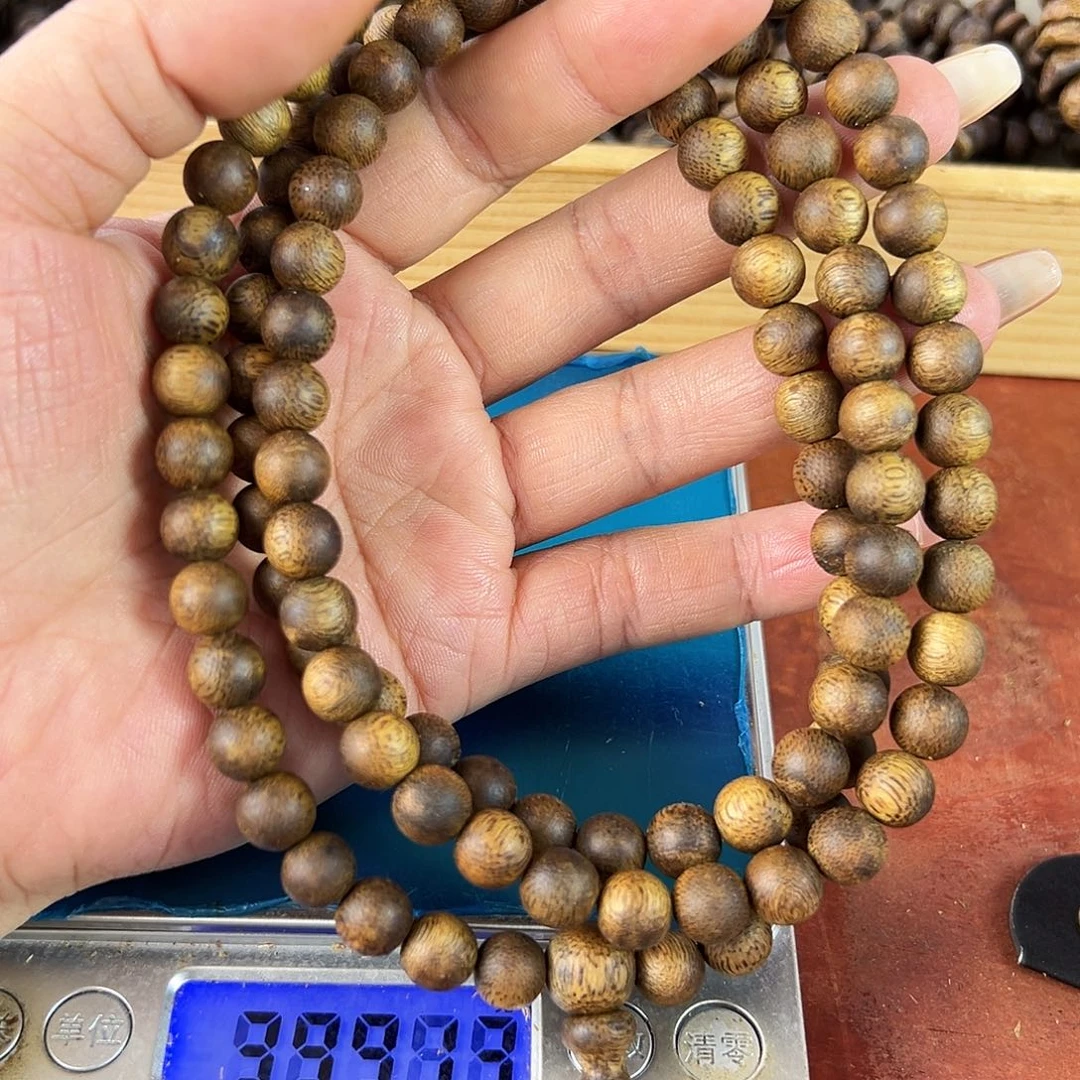 沉香碎屑沉香卡8圆珠多圈21.9g乌身