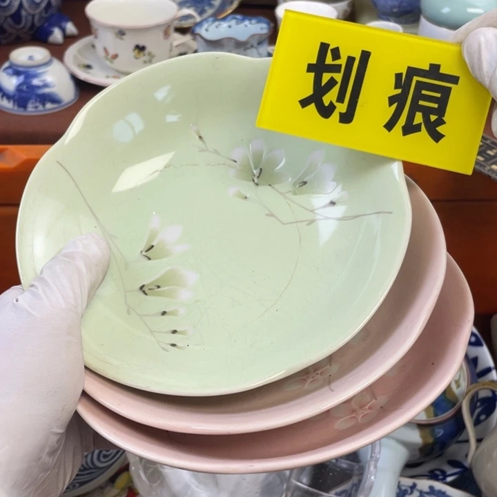 他家瓷器真美…开播了