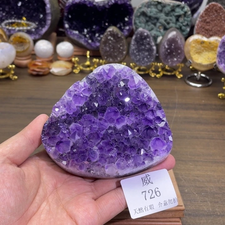 未镶嵌水晶珠宝半成品
