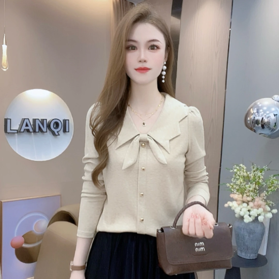 A8896秋季新款时尚百搭显瘦修身减龄长袖T恤女纯色打底上衣