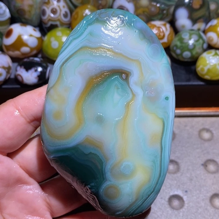未镶嵌玛瑙/玉髓珠宝半成品14