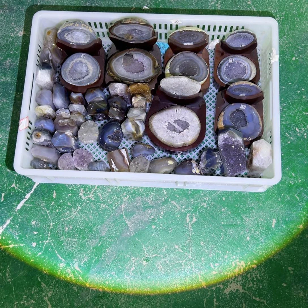 玛瑙/玉髓未镶嵌珠宝半成品水***